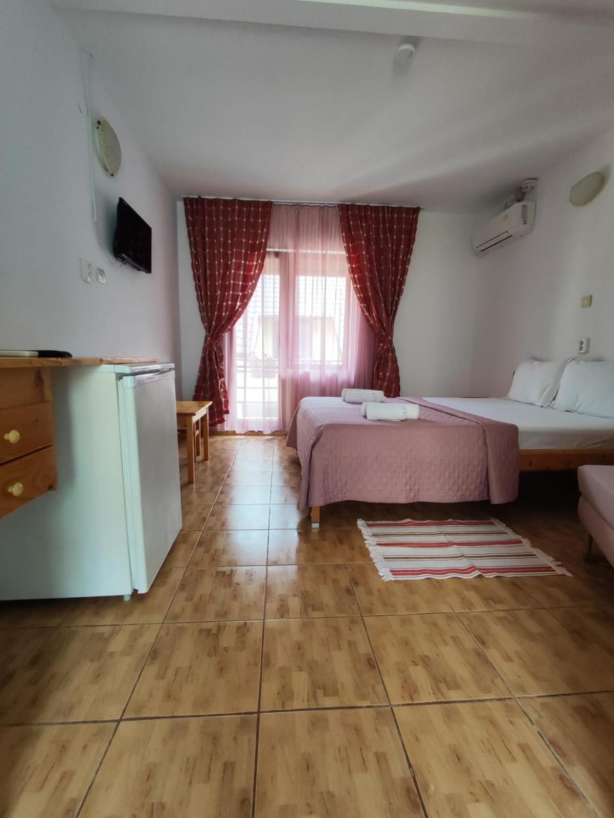 Pensiunea Orion * Costinesti